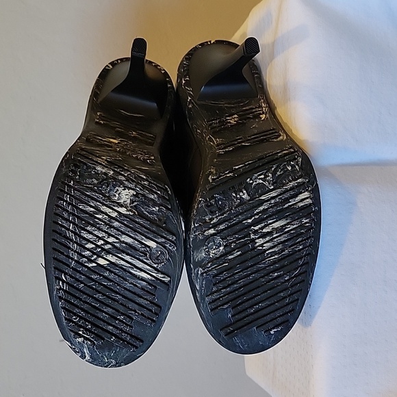 L.A.M.B. Leather Ankle Bootie - Picture 4 of 4